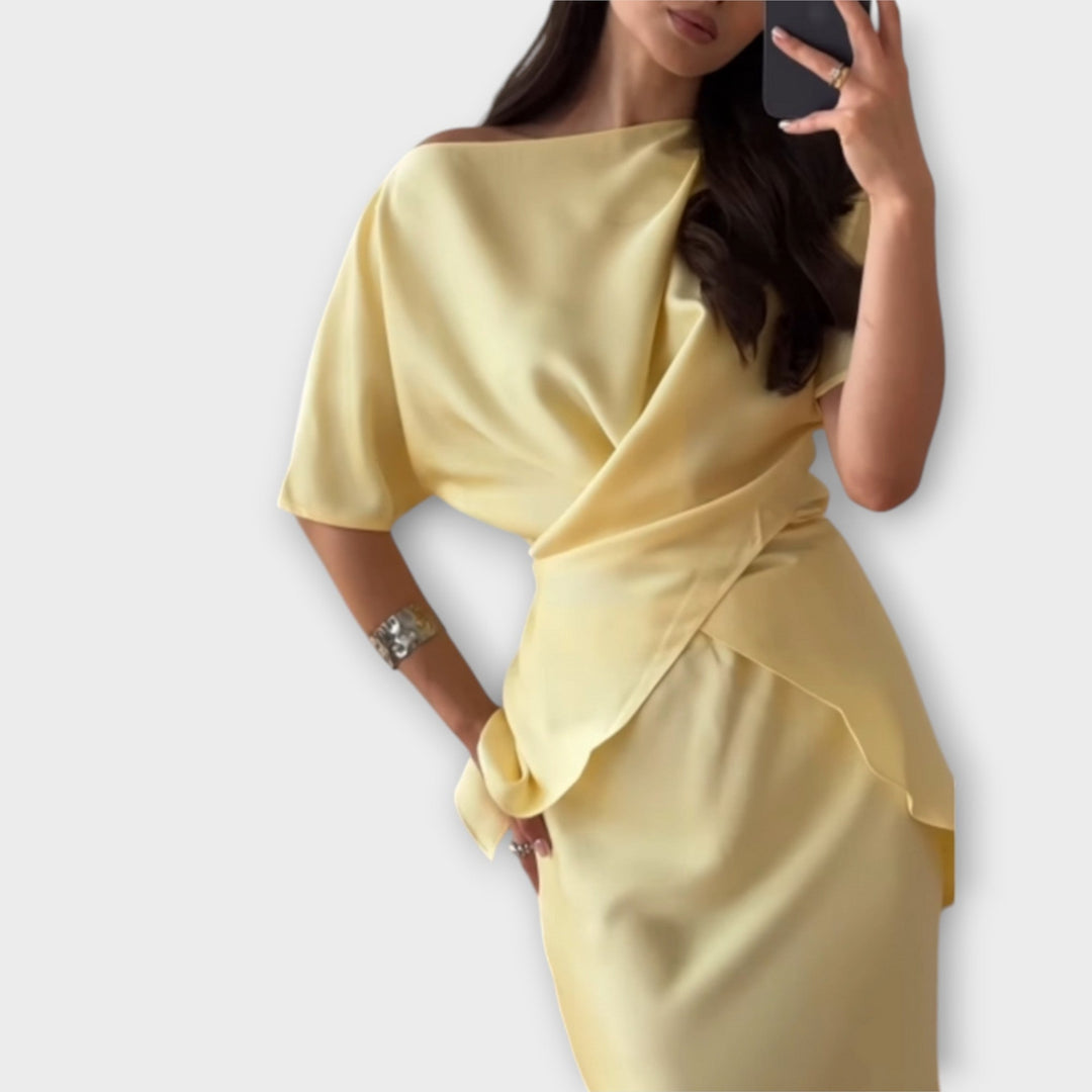 Jessica | schulterfrei Top mit Knotenfront und Rock-Ensemble