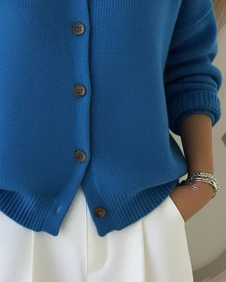 Hannelore | Strickjacke mit Kragen und Knopfleiste