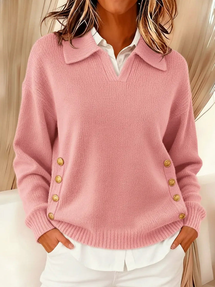 Roswitha | Pullover mit Polokragen und goldfarbenen Knöpfen