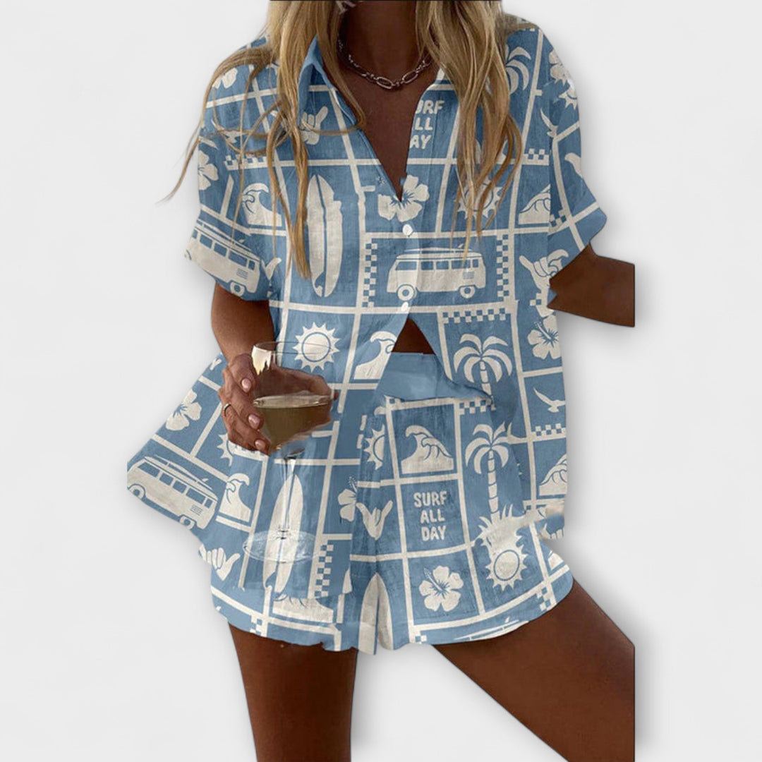 Mona | Luftiger Look mit Caravanprint