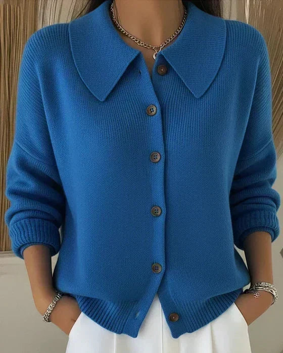 Hannelore | Strickjacke mit Kragen und Knopfleiste