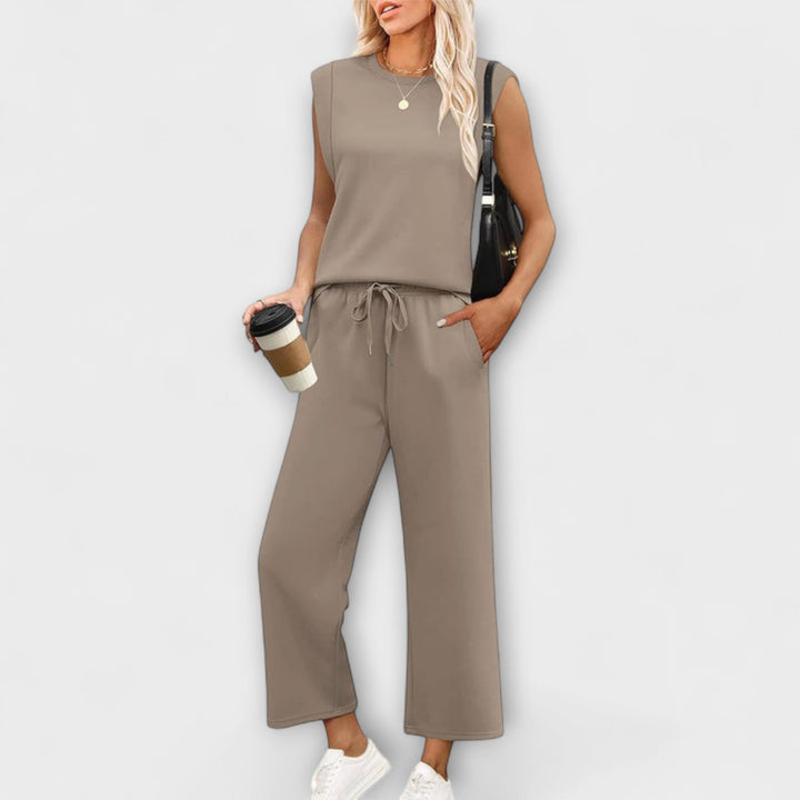 Loretta | Weibliches Zweiteiliges Set